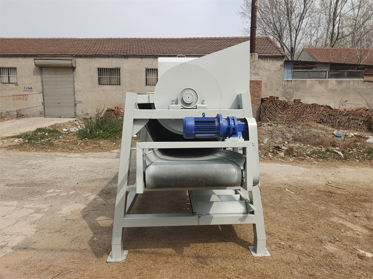 800/900L Mushroom Bag Crusher Separator Machine - Image 6