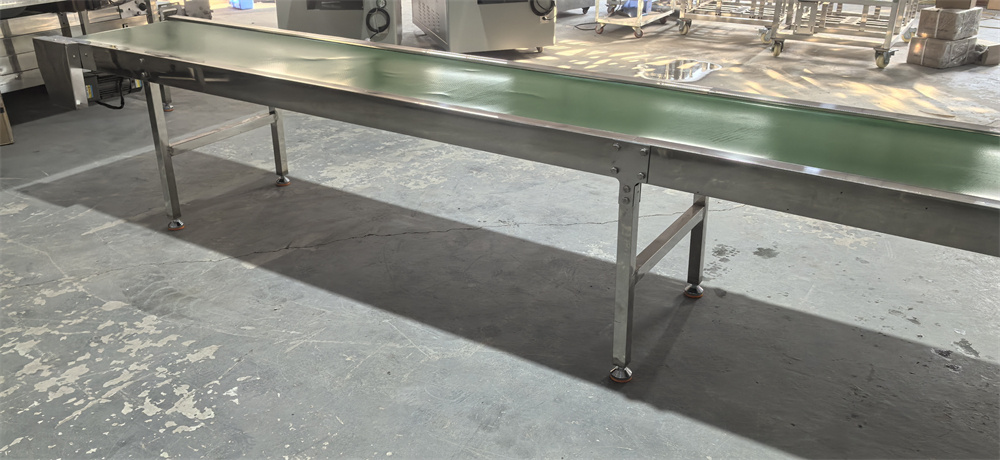 Flat Horizontal Mushroom Conveyor Belt - Image 3