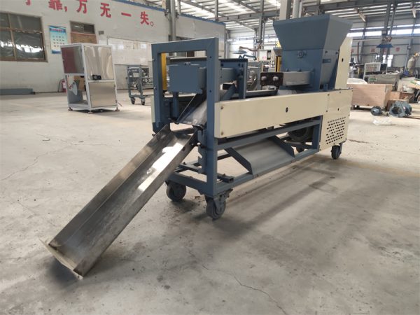 PLC Mushroom Square Bag Filling Machine