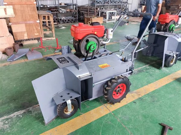 Self-Propelled Compost Turner For Mixing Substrate